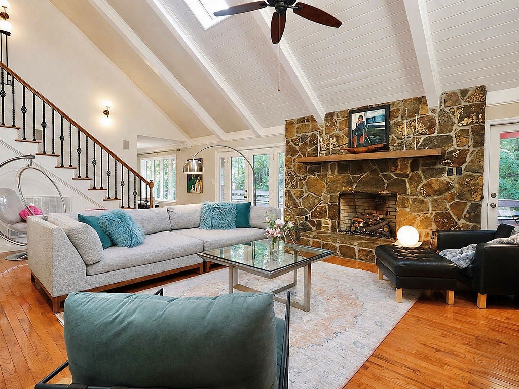 113 Birdie Ct NW