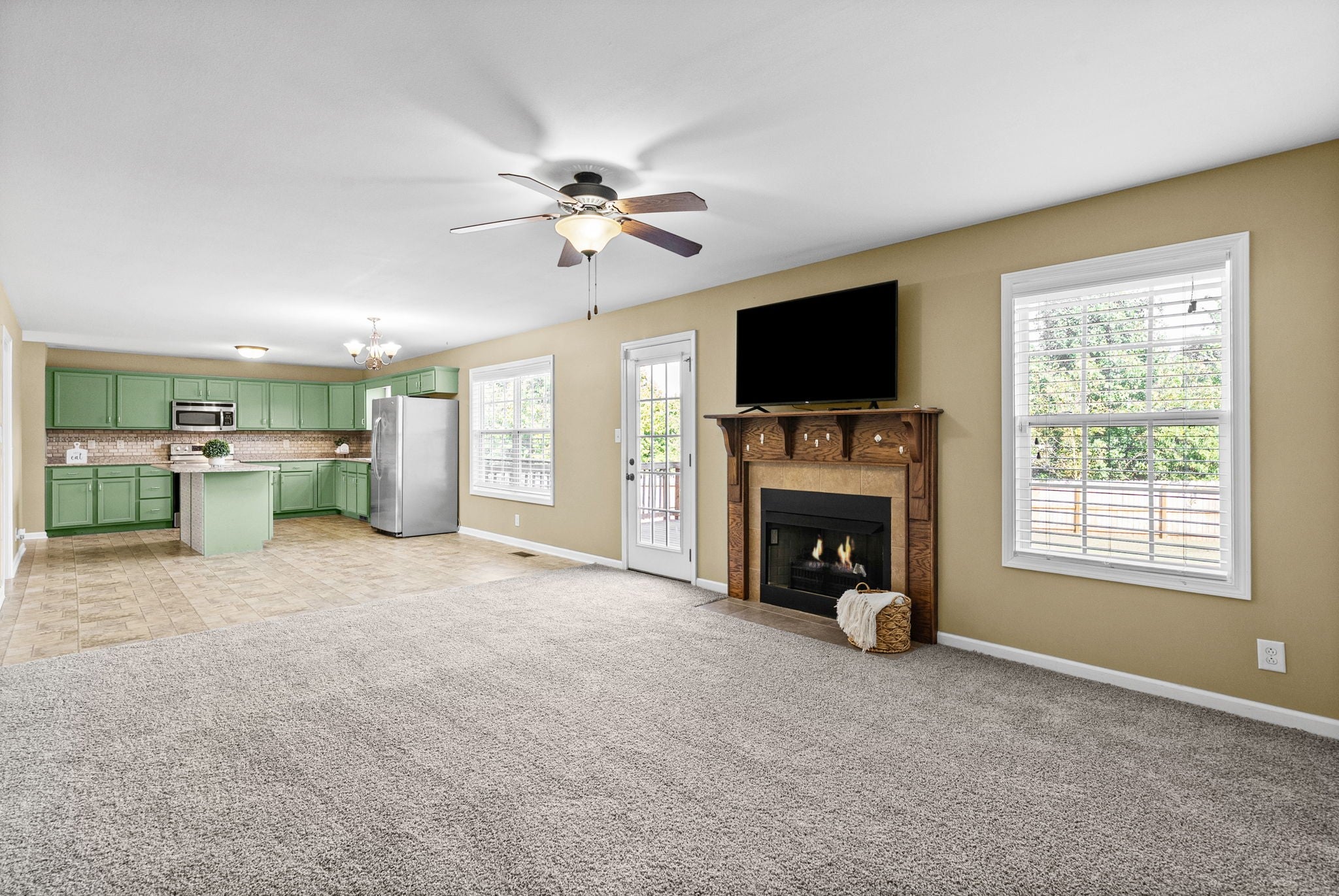 970 Dwight Eisenhower Way