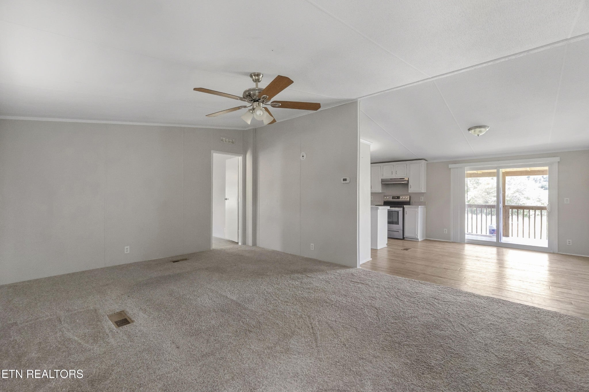 406 Mount Horeb Rd