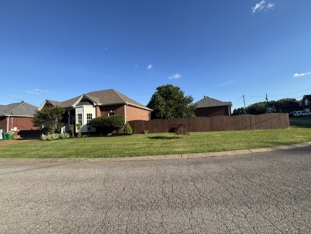 127 Iroquois Dr