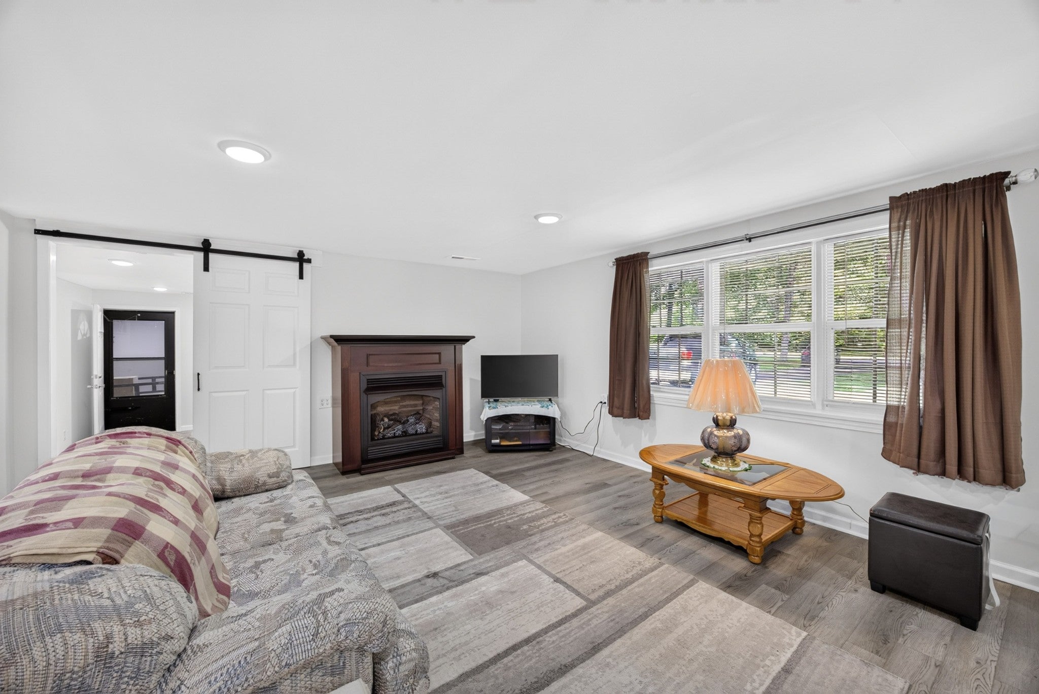 74 Farmer Rd
