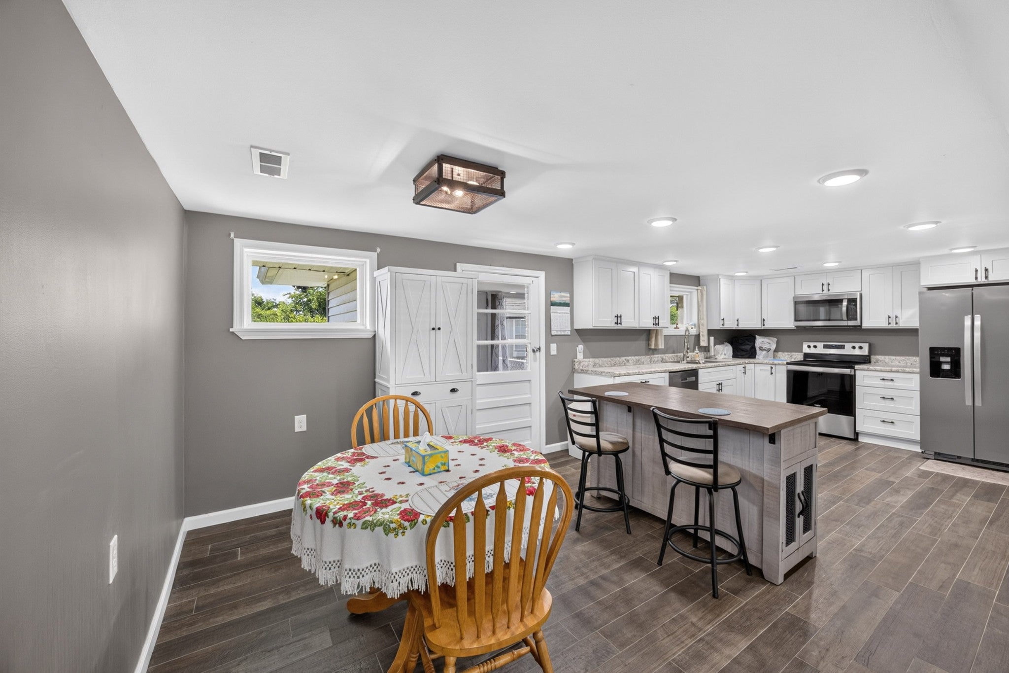 74 Farmer Rd