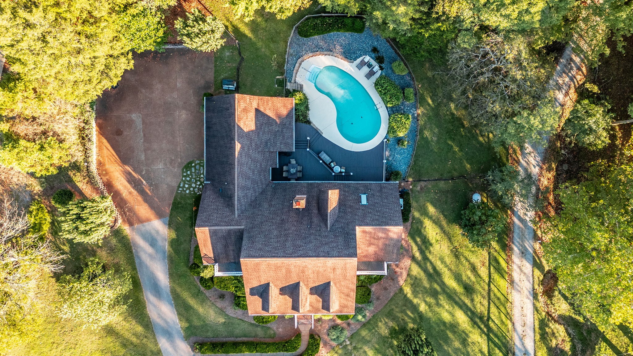 2595 Long Hollow Pike