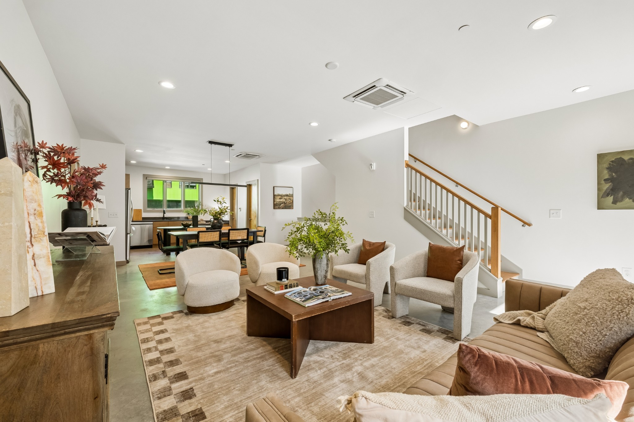 1257 Martin St