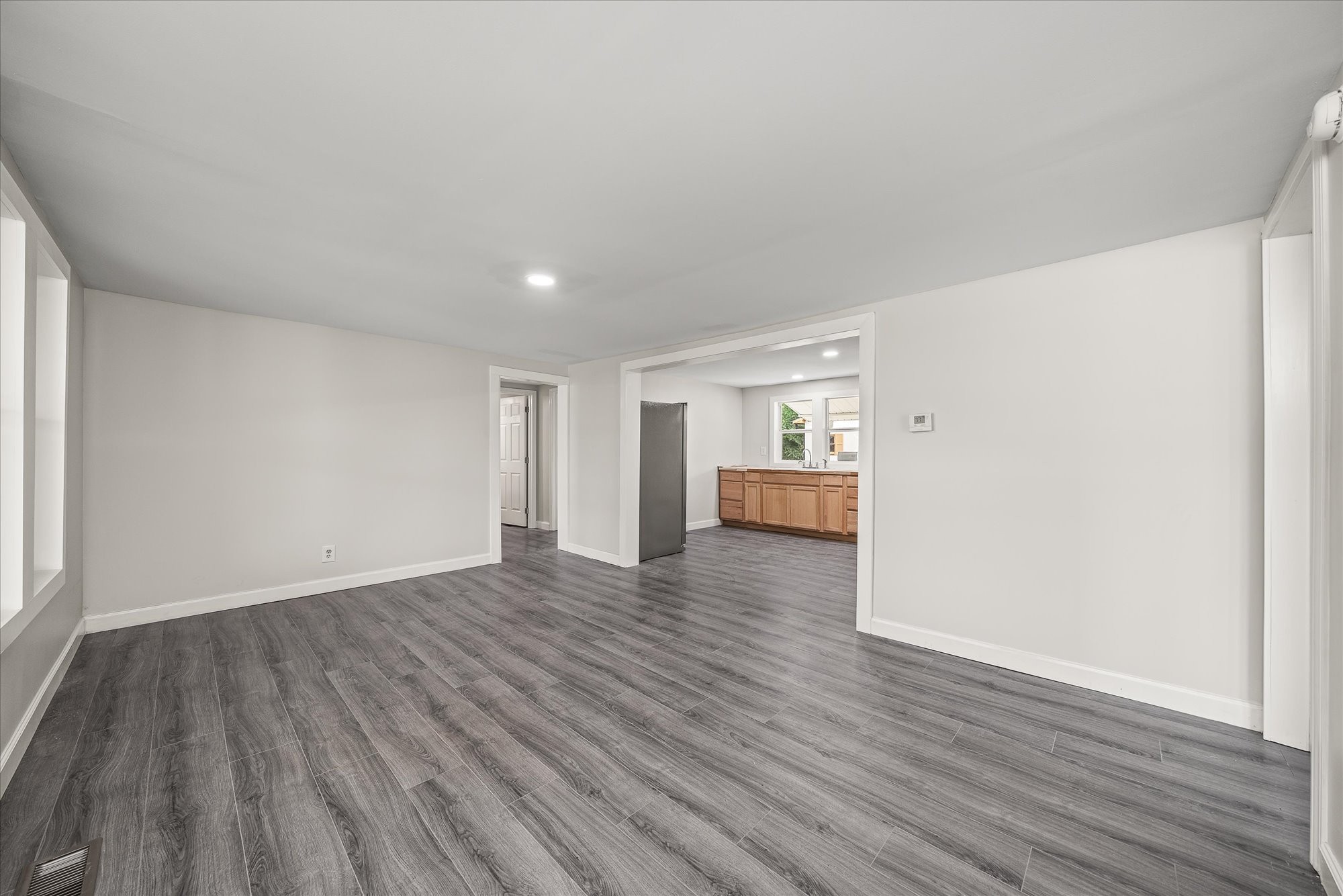304 Airport Rd