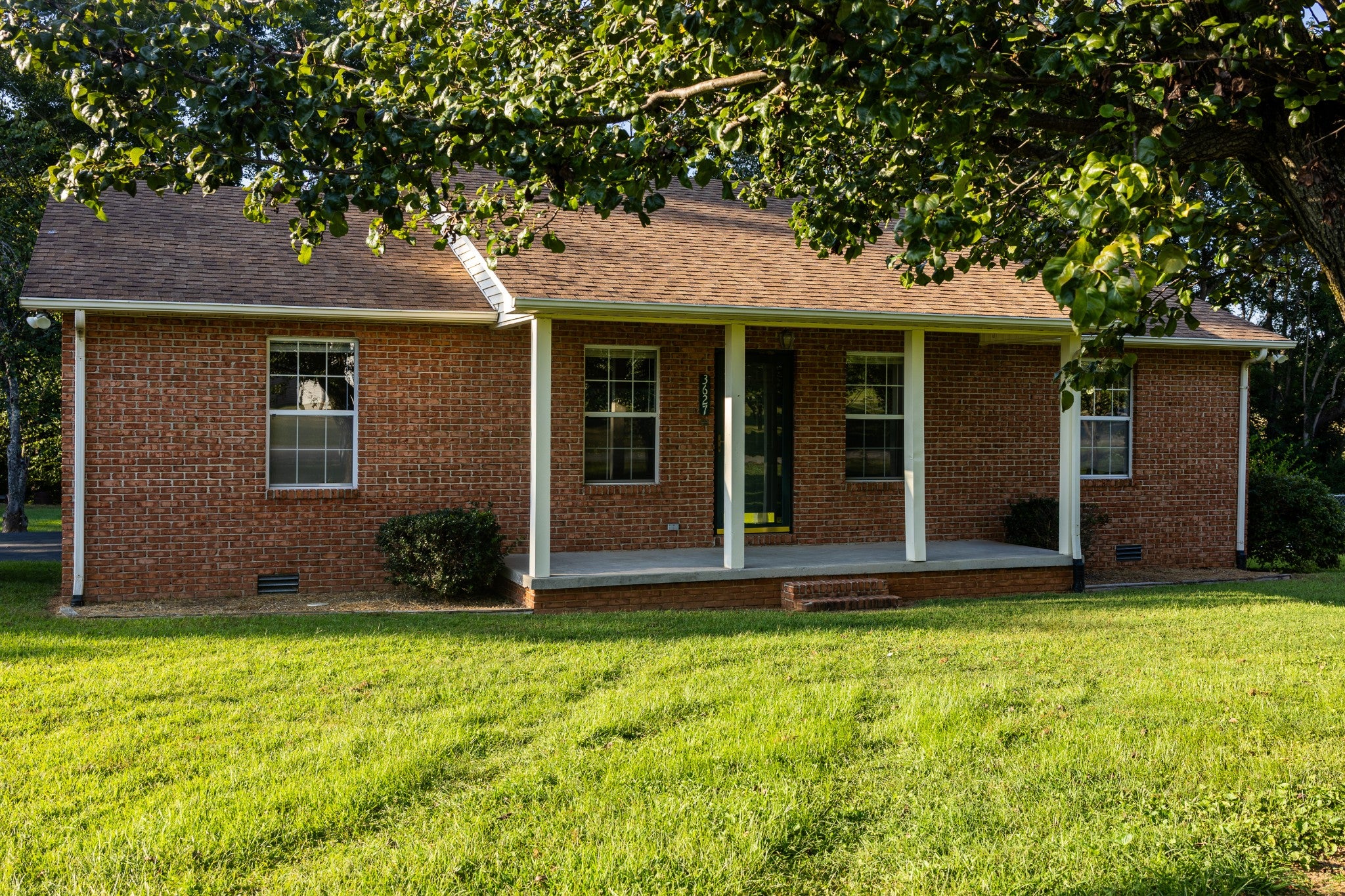 3627 N Riveroaks Dr
