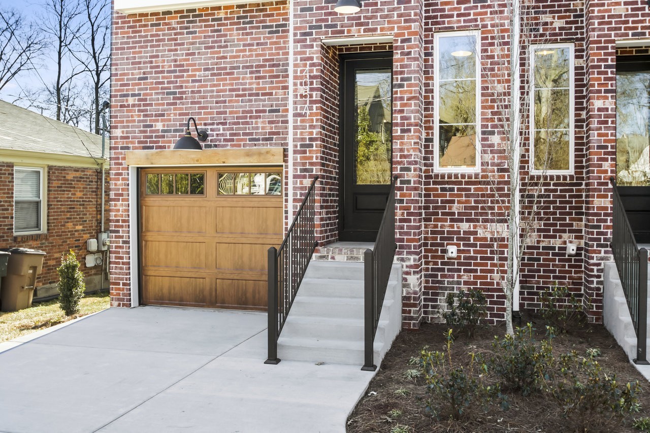 405A Saint Francis Ave