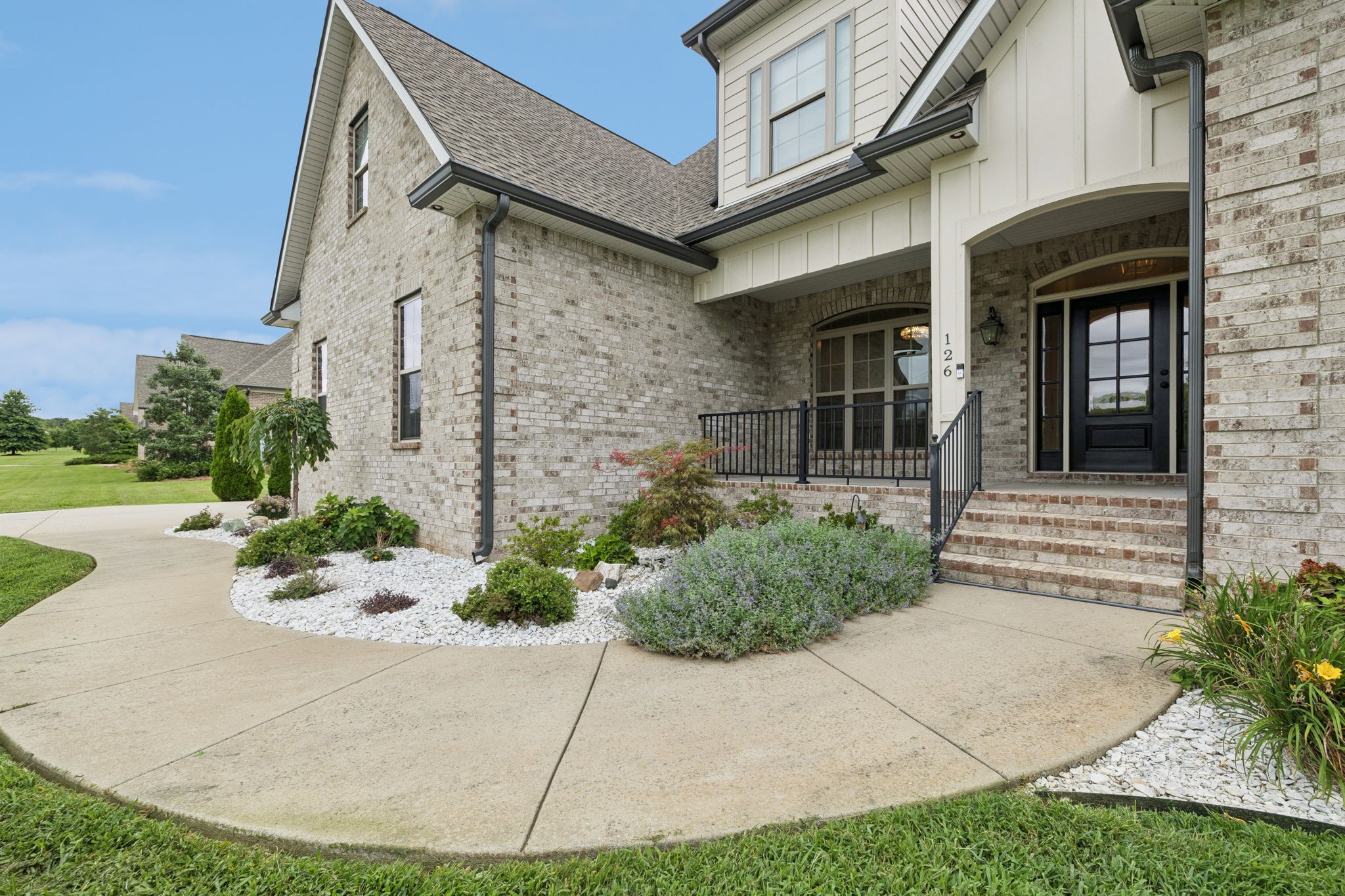 126 Tom Walker Dr
