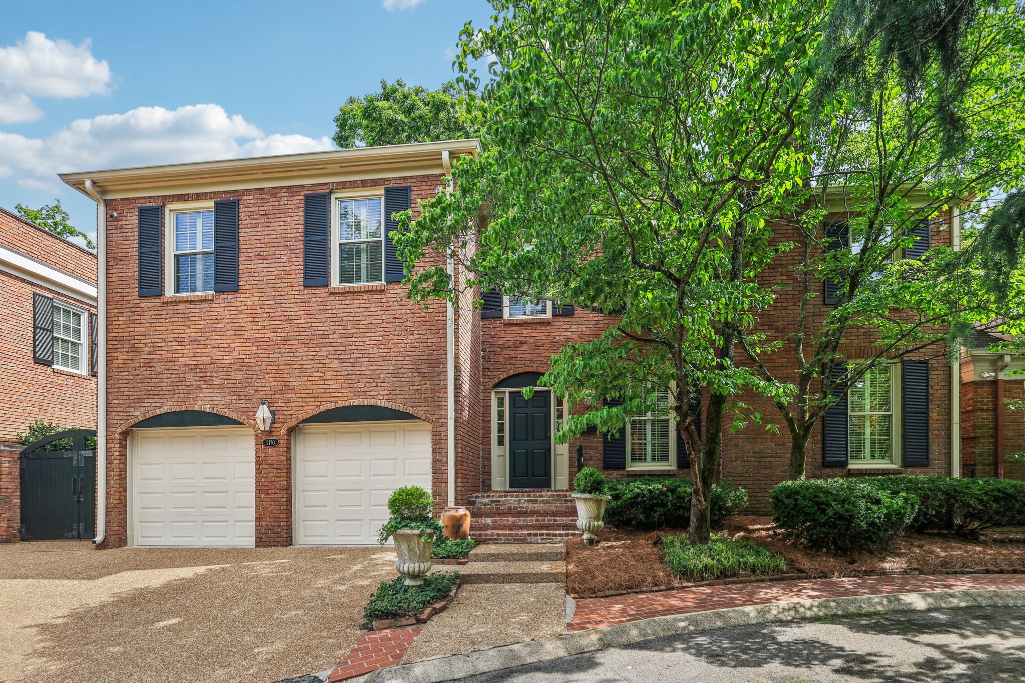 2170 Golf Club Ln