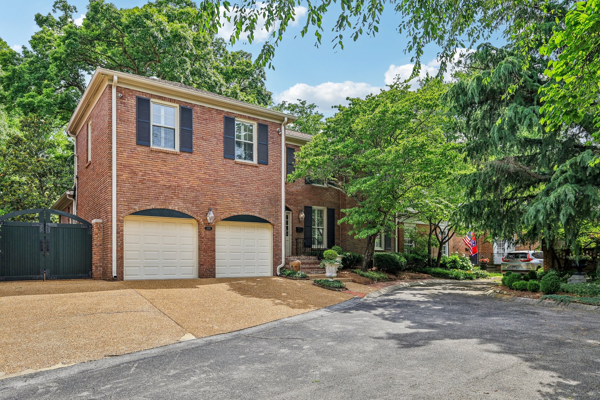 2170 Golf Club Ln