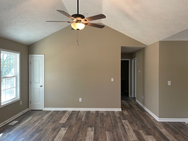 1562 Tanyard Hill Rd