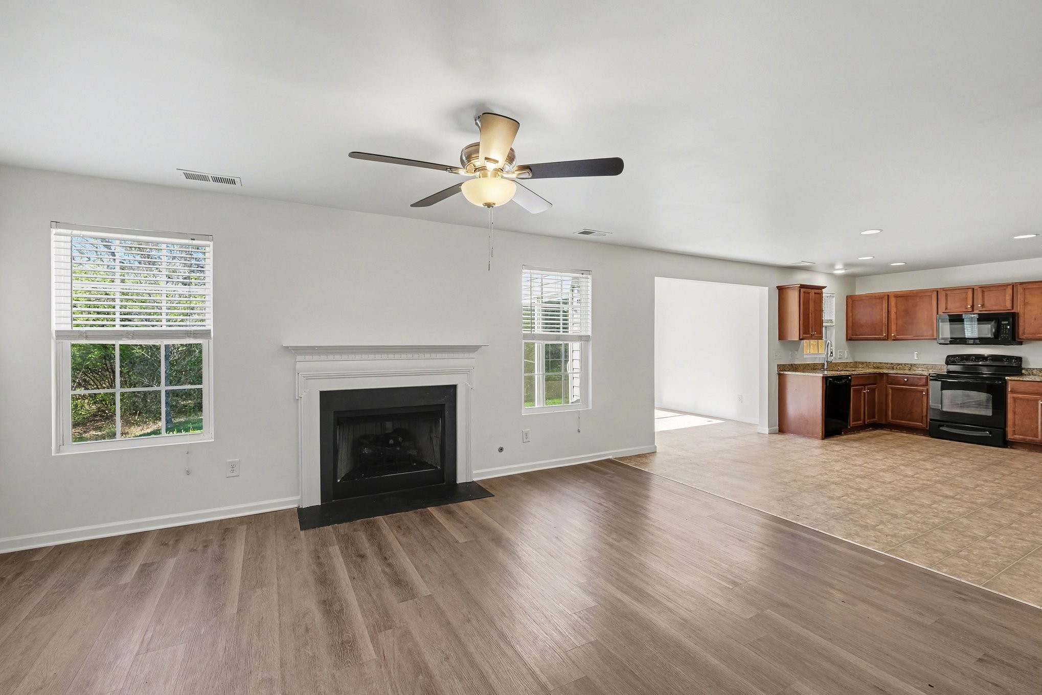 2008 Cottage Grove Ct