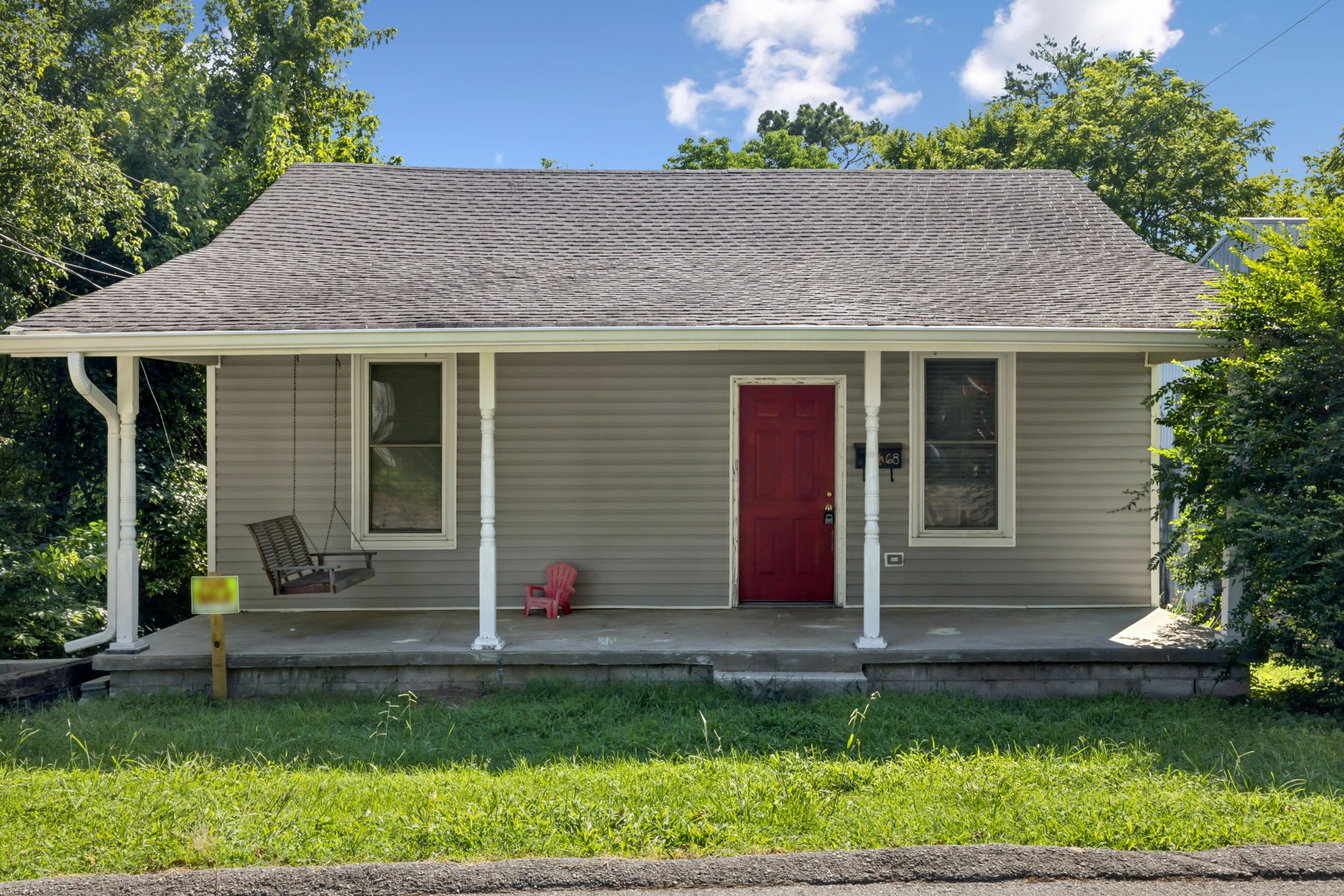 68 N Main St
