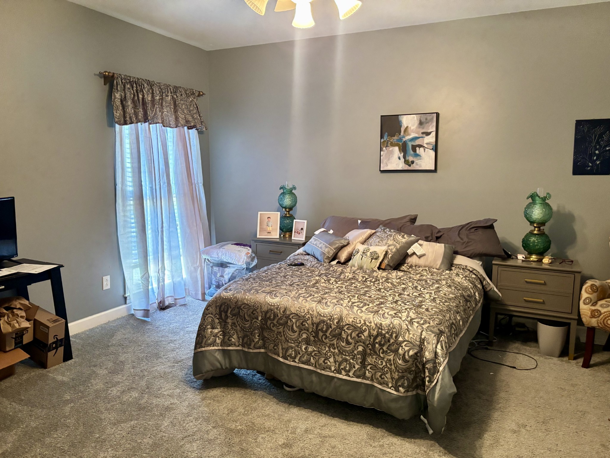 320 E Franklin St 15