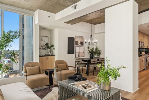 Photo of 415 Church St #1801, Nashville, TN 37219 (MLS # 3137671)