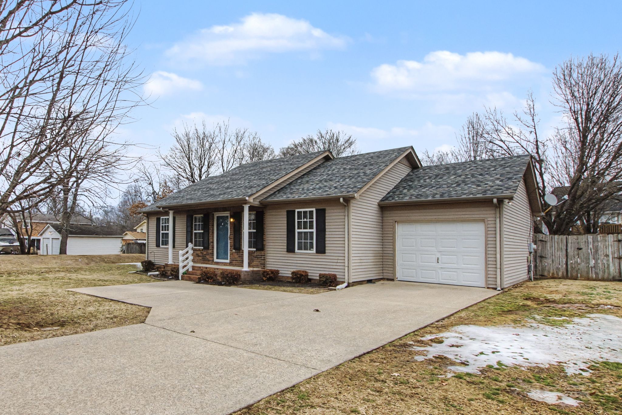 1818 Battleground Dr