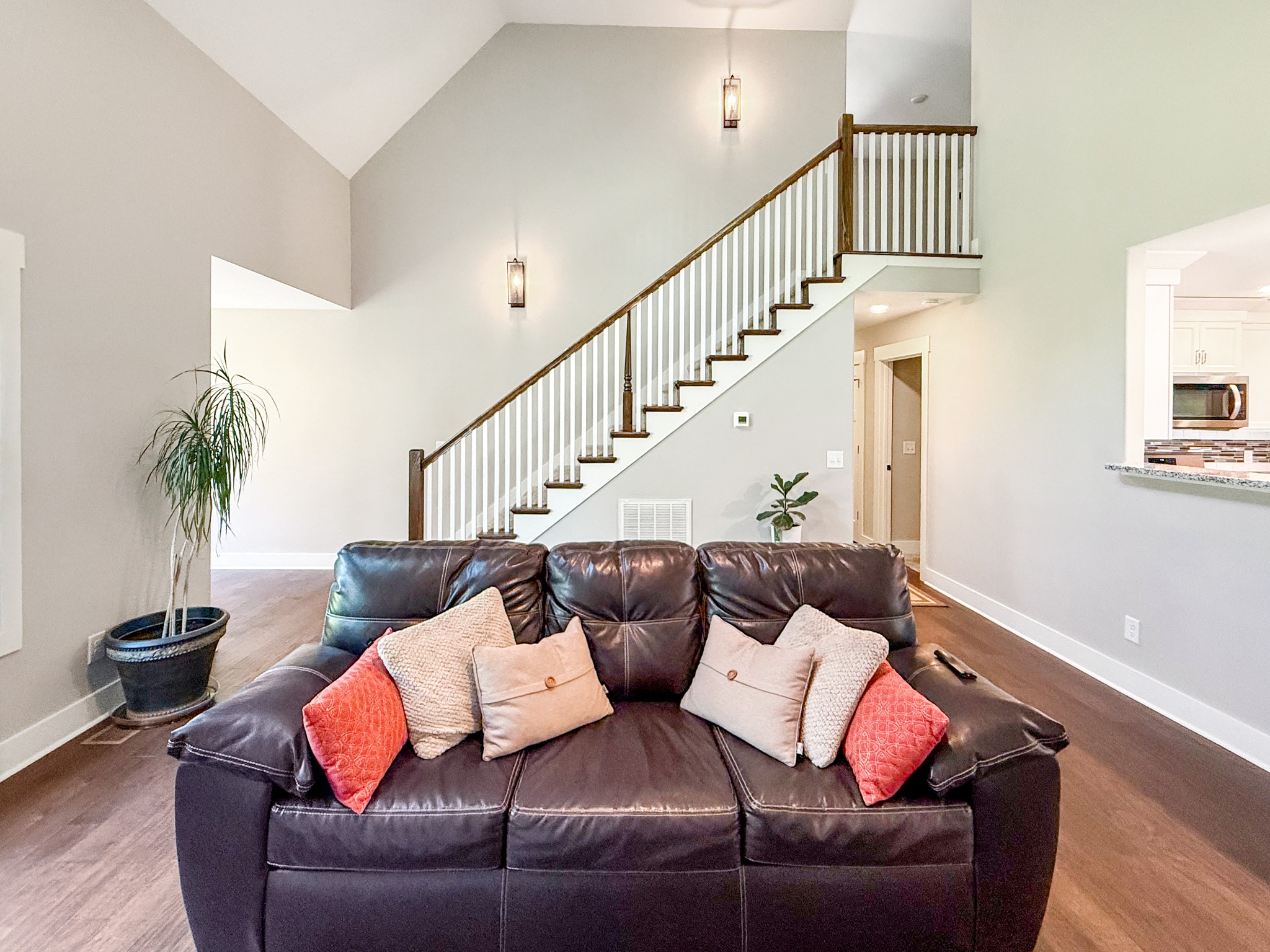 731 Hogan Rd