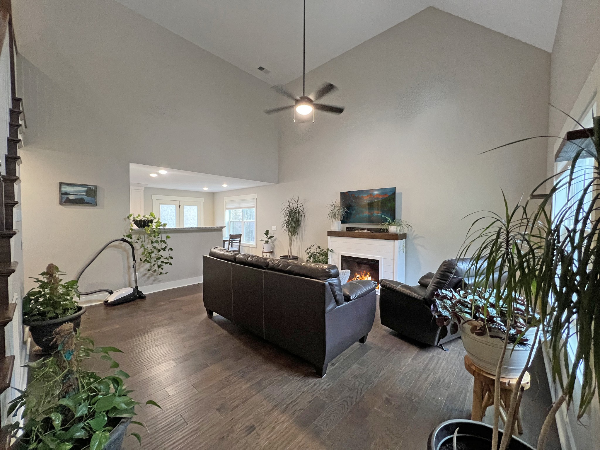731 Hogan Rd