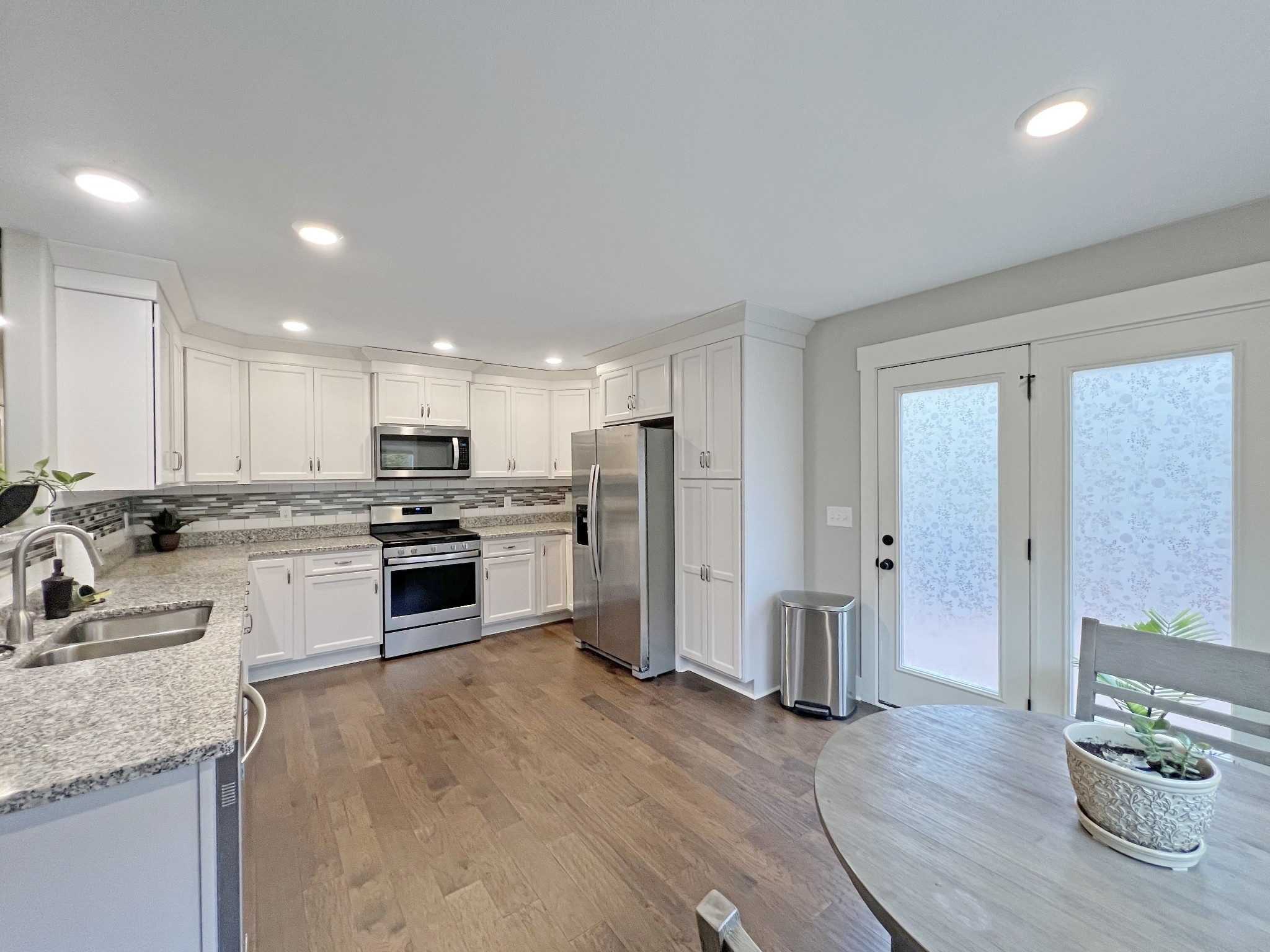 731 Hogan Rd