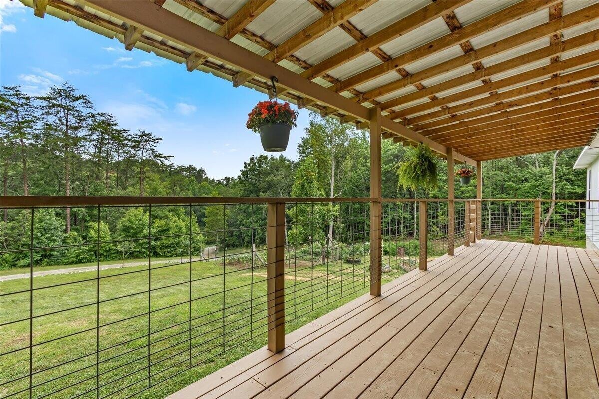611 Clear Creek Road