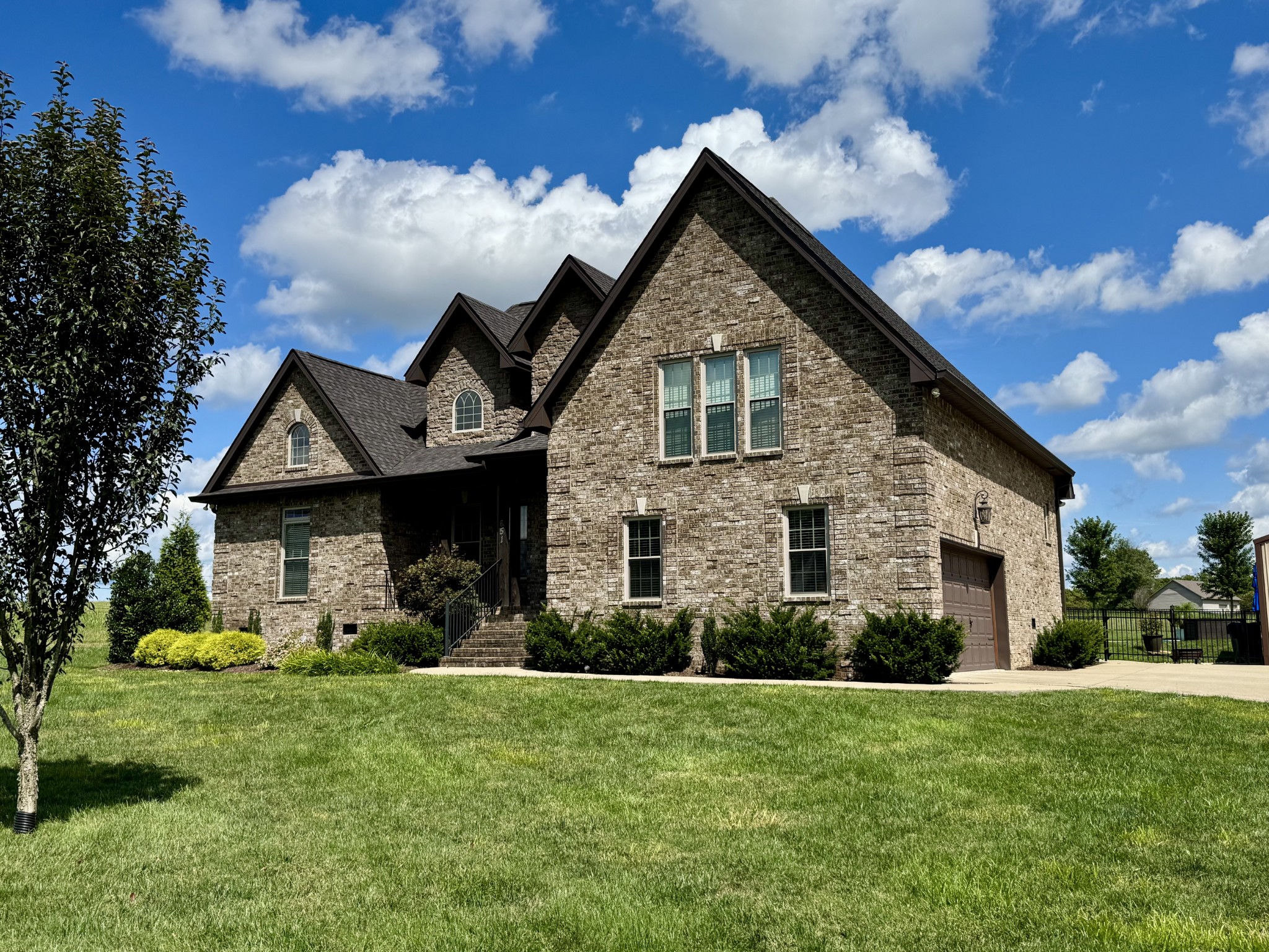 651 Bradford Dr