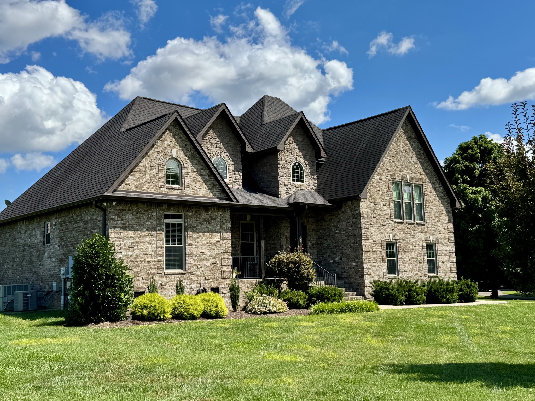 651 Bradford Dr