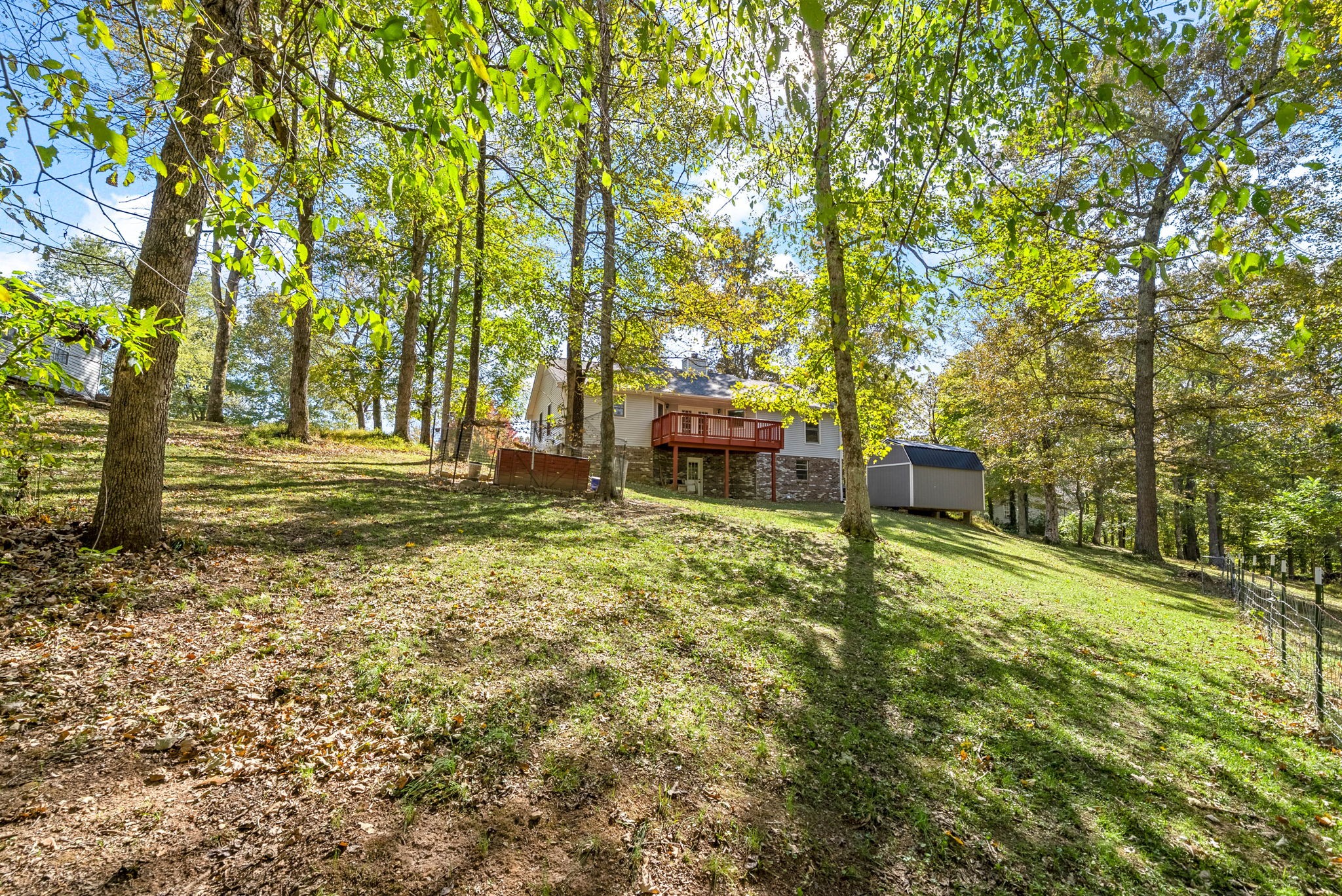 Clarksville, Tennessee 37042, United States, 3 Bedrooms Bedrooms, ,3 BathroomsBathrooms,Residential,Active,236312