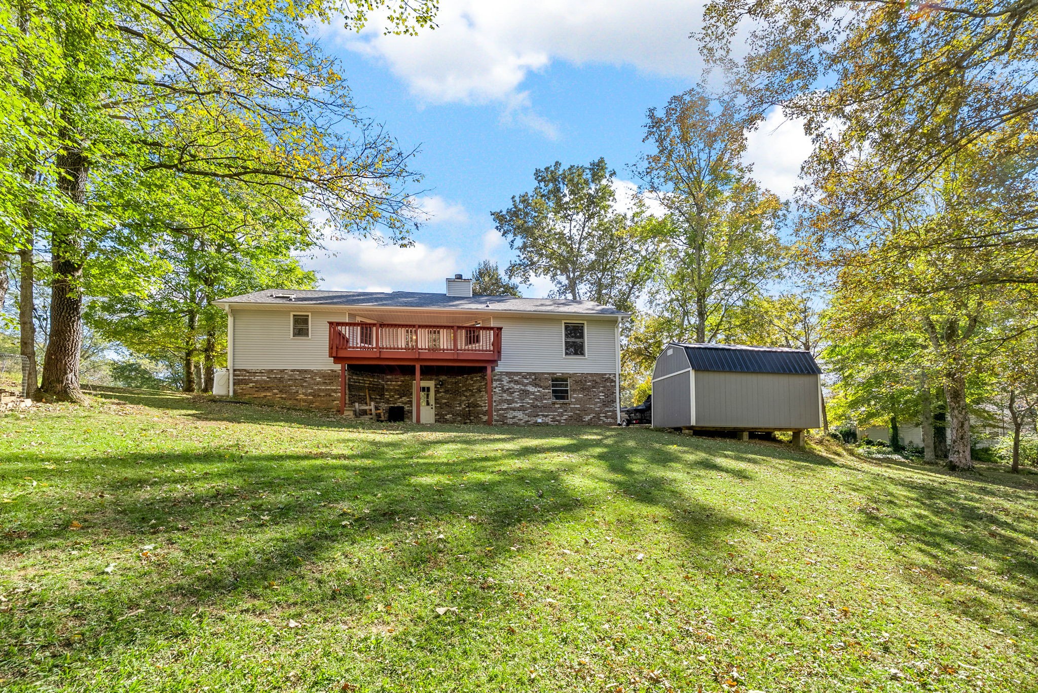 Clarksville, Tennessee 37042, United States, 3 Bedrooms Bedrooms, ,3 BathroomsBathrooms,Residential,Active,236312