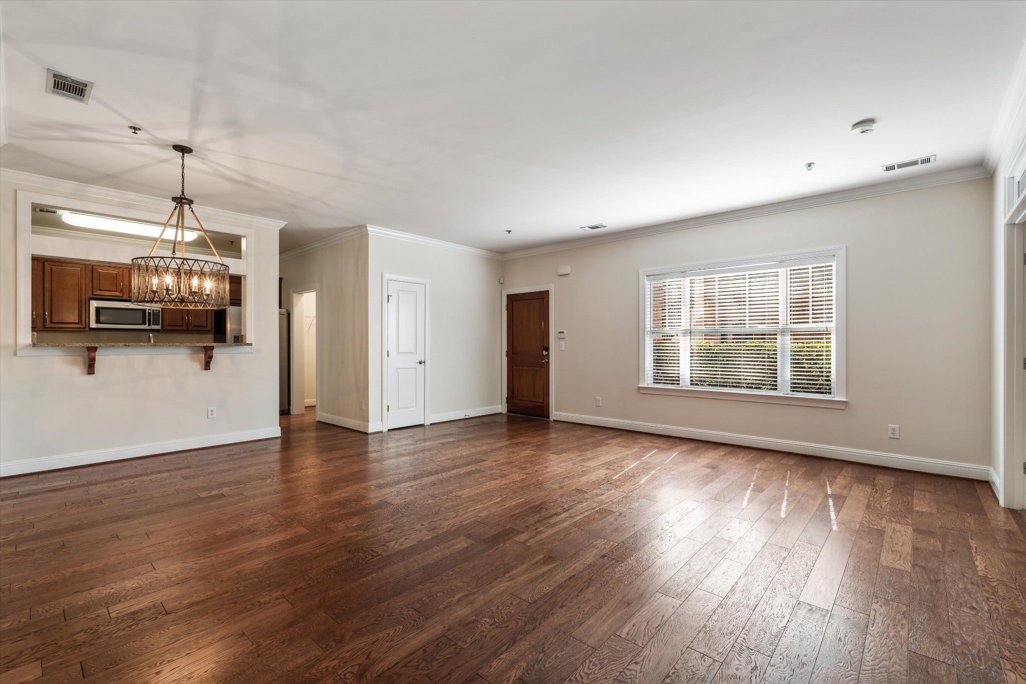 303 Criddle St 105