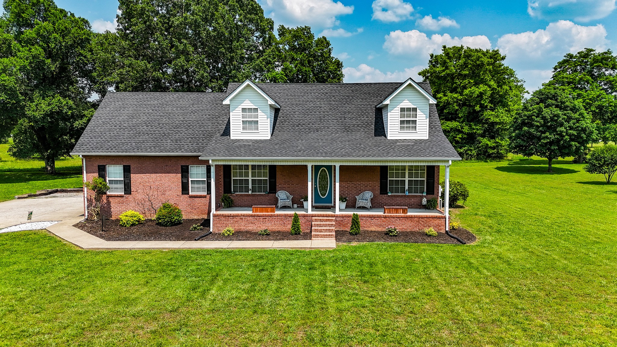 130 Stephens Ln