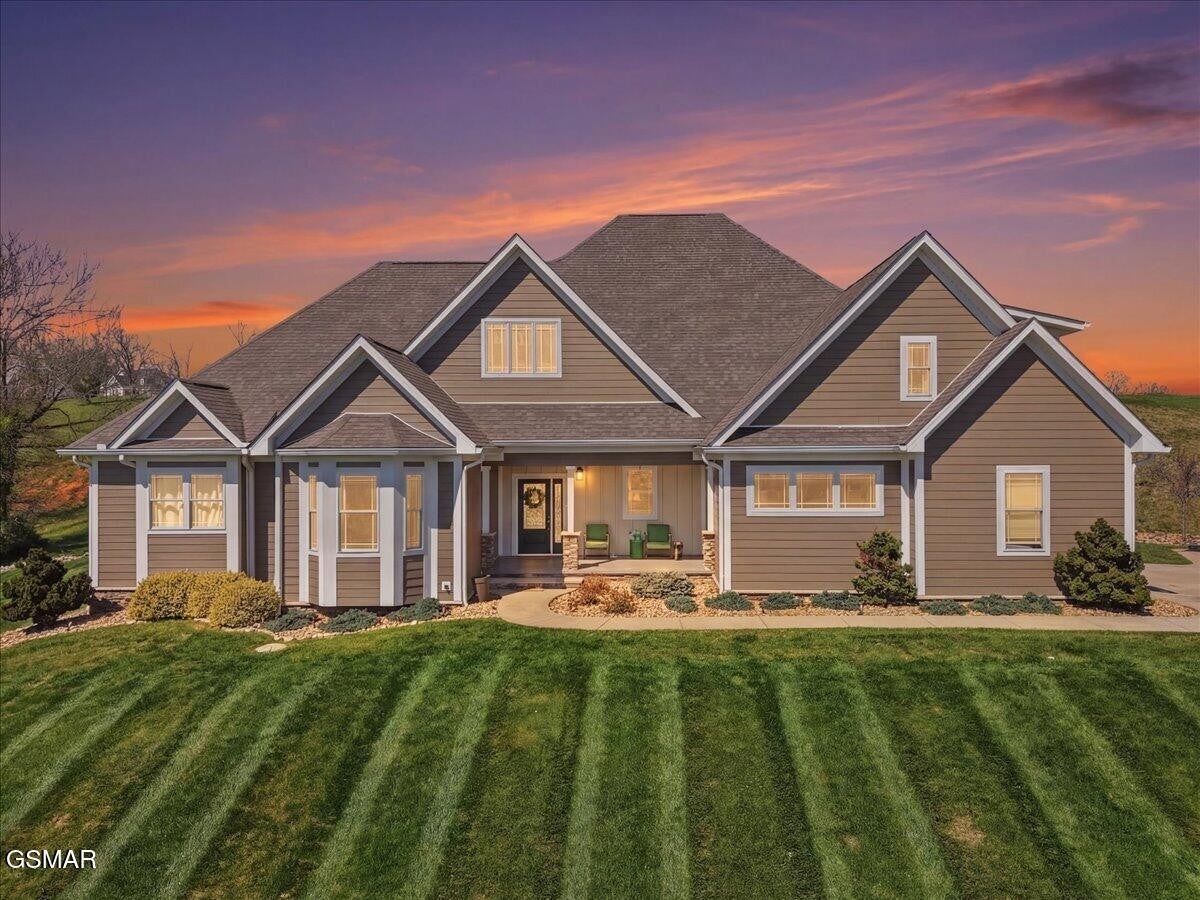 2233 Windswept Way