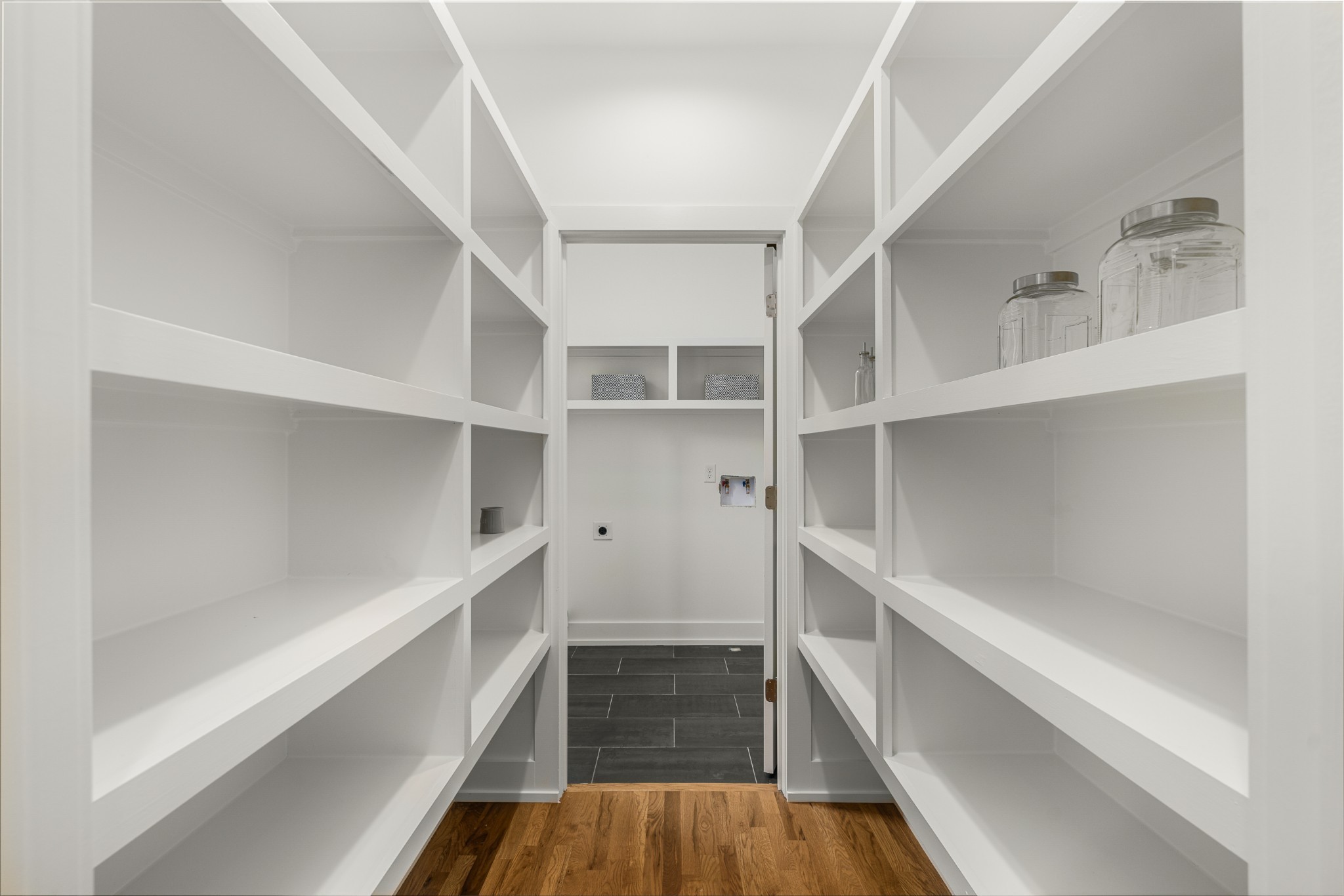 Nashville, Tennessee 37209, United States, 3 Bedrooms Bedrooms, ,3 BathroomsBathrooms,Residential,Coming Soon,116058