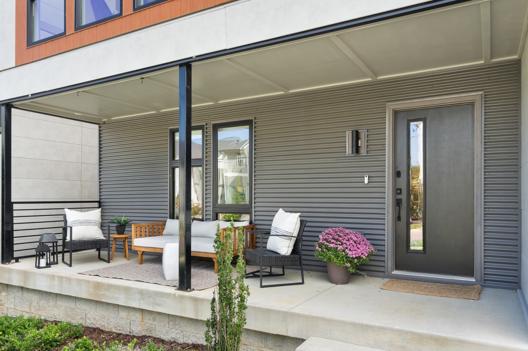 Nashville, Tennessee 37209, United States, 3 Bedrooms Bedrooms, ,3 BathroomsBathrooms,Residential,Coming Soon,116058