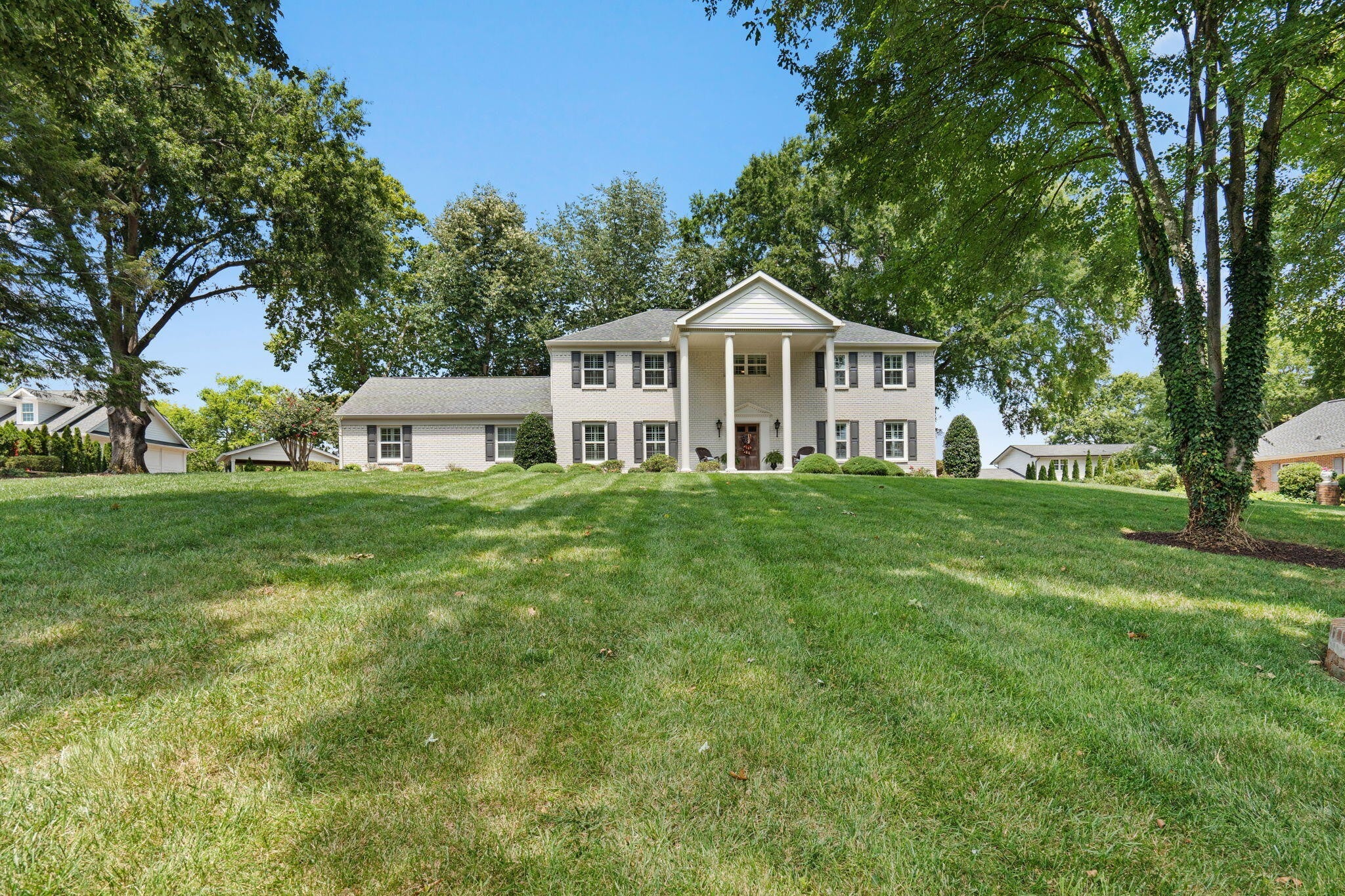 2235 Harris Circle NW