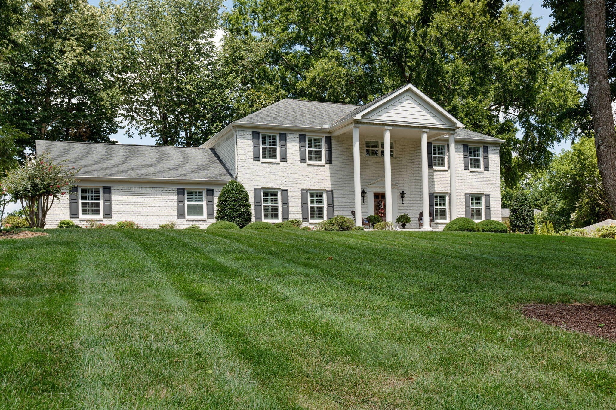 2235 Harris Circle NW