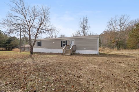 108 Lyell Rd Hohenwald TN 38462