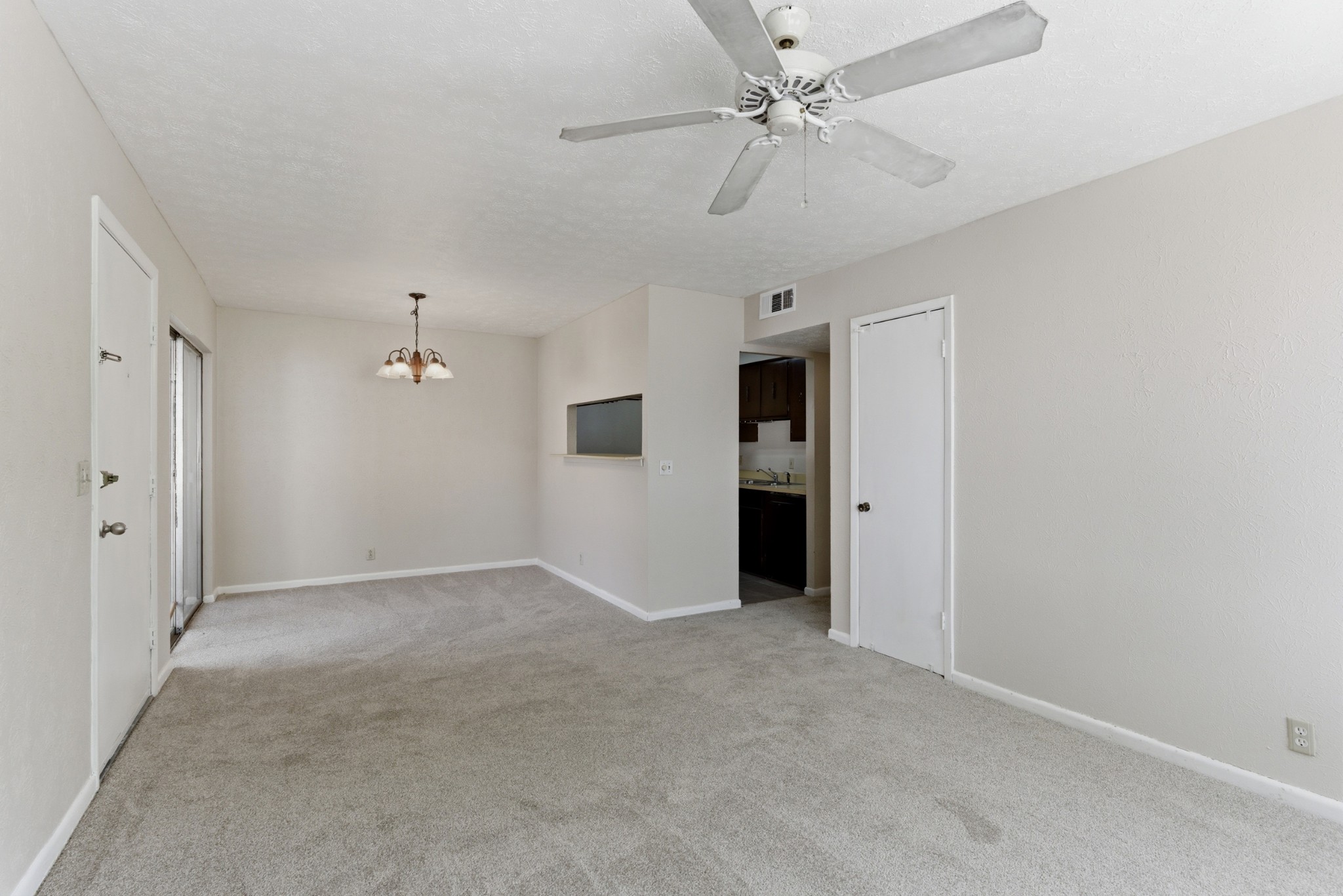 810 Bellevue Rd 202