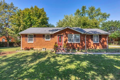 1030 Hunt St Murfreesboro TN 37130