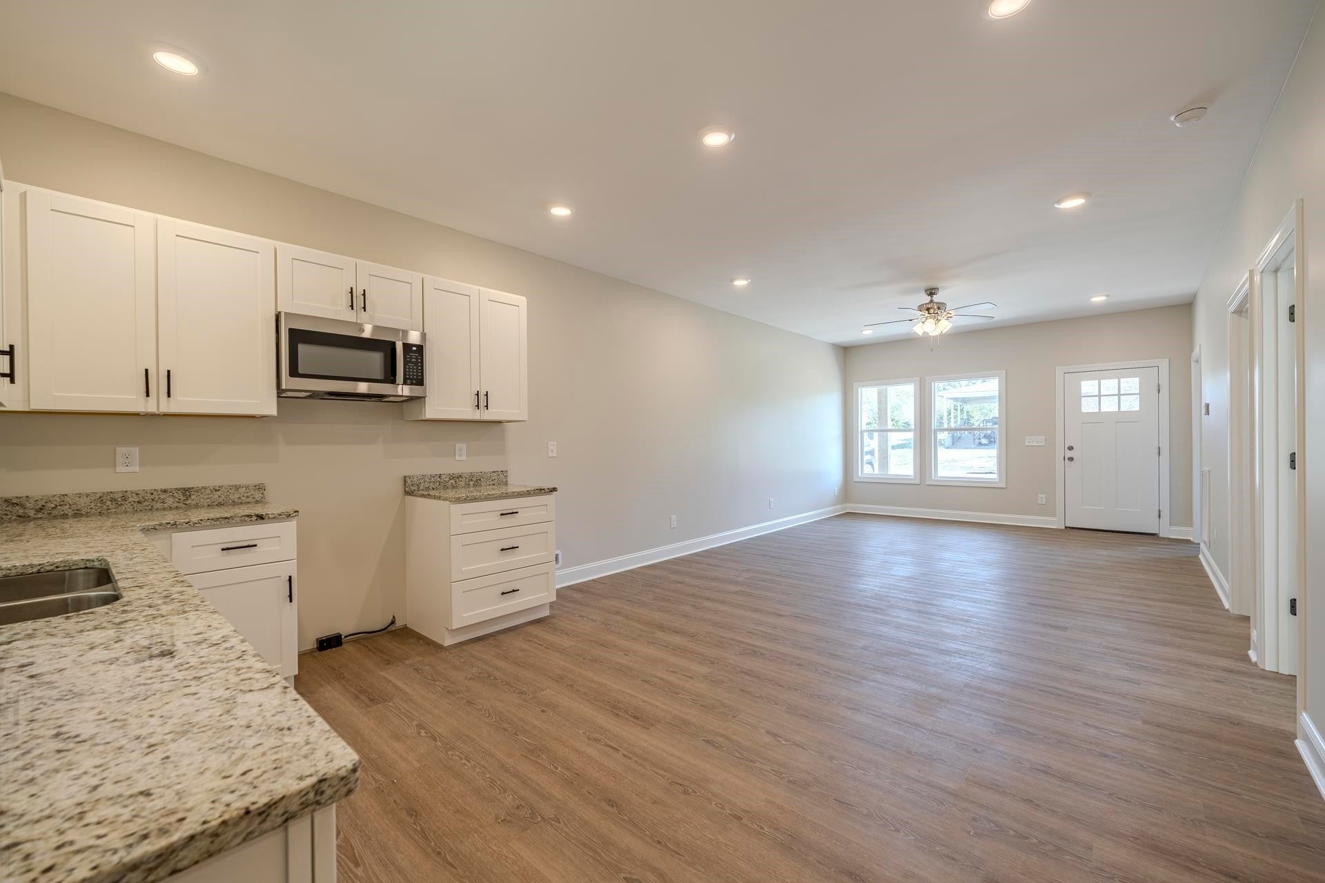 195 HARDIN RD