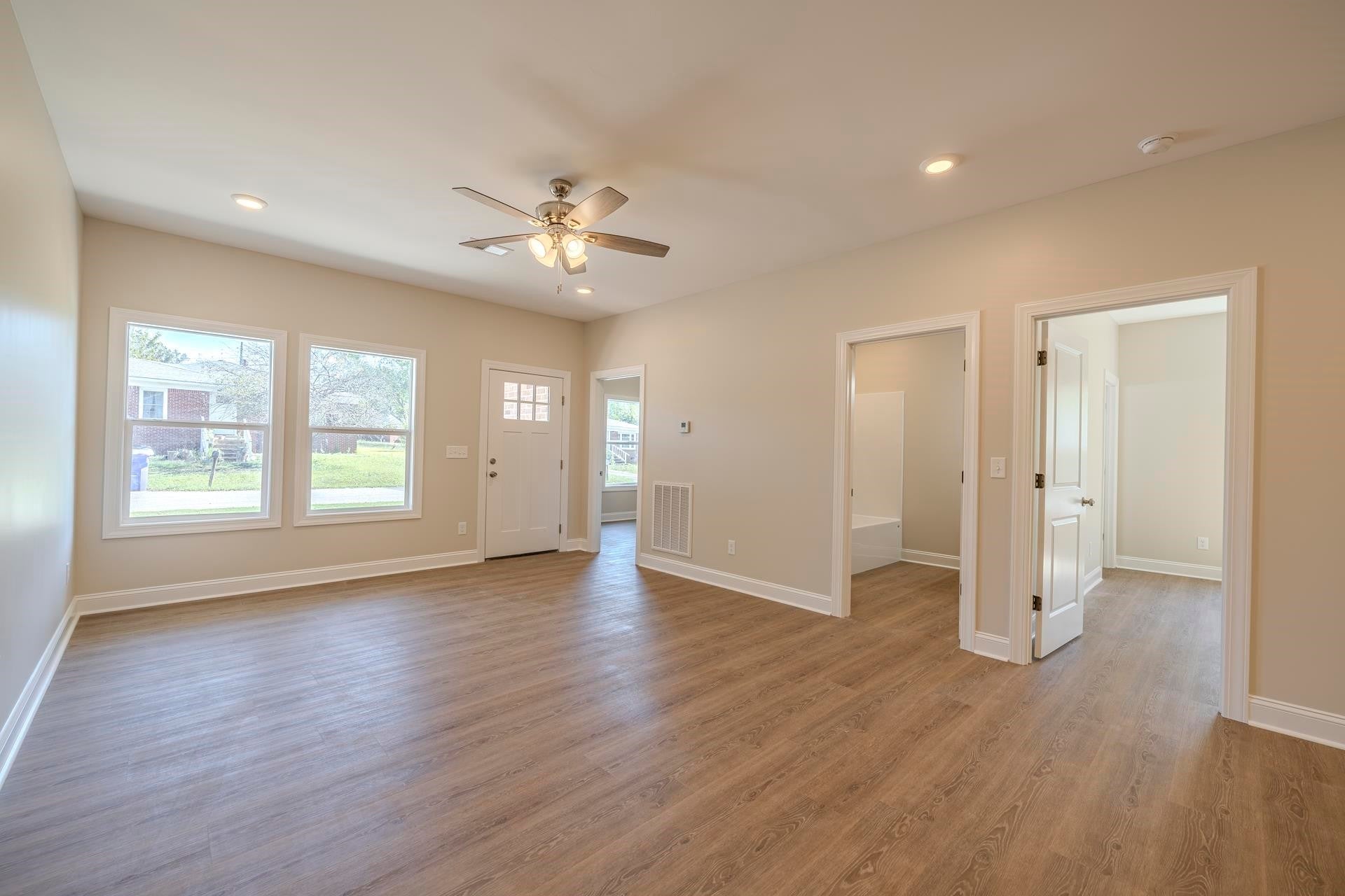 195 HARDIN RD