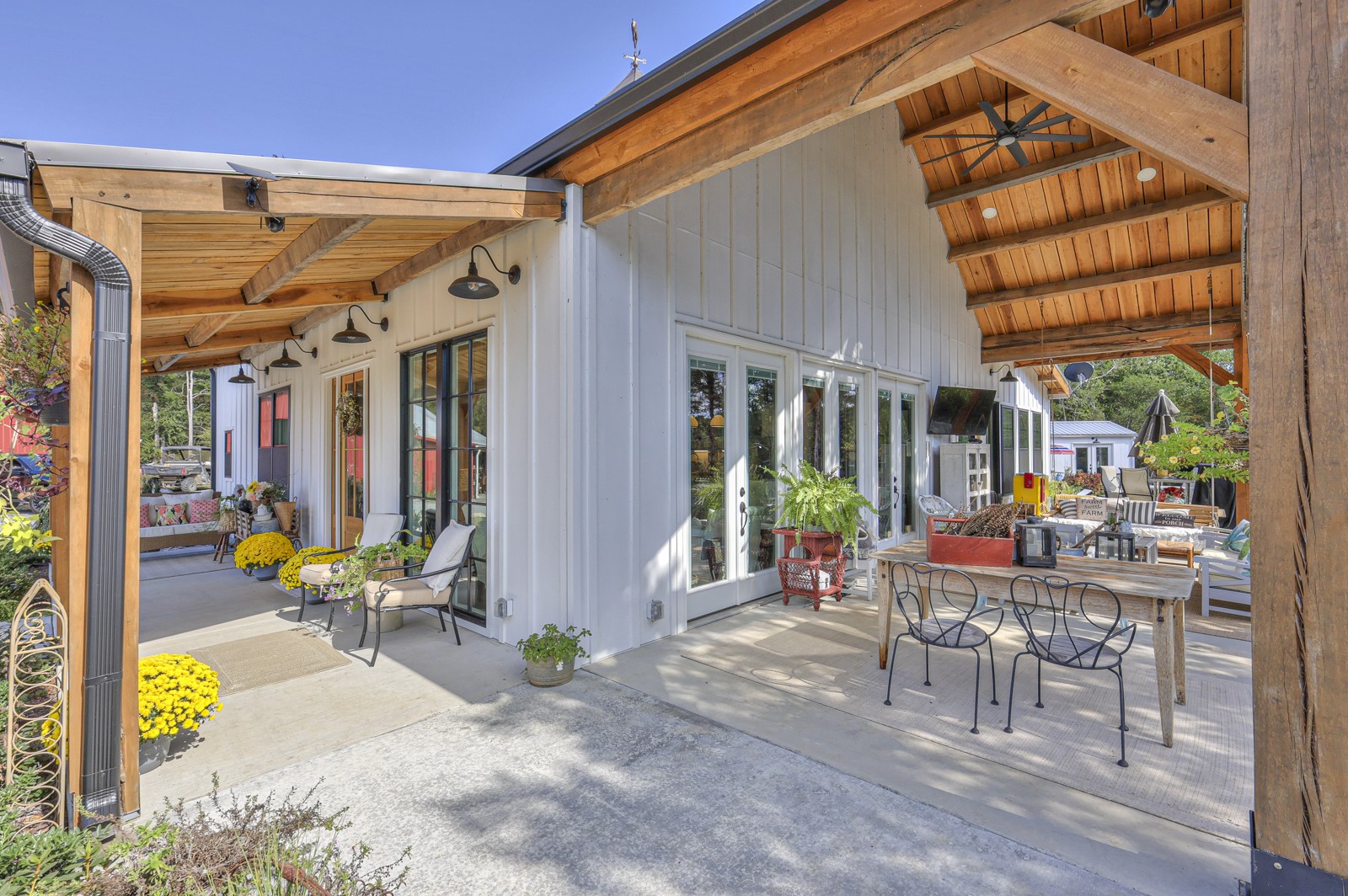 1106 Hwy 130w