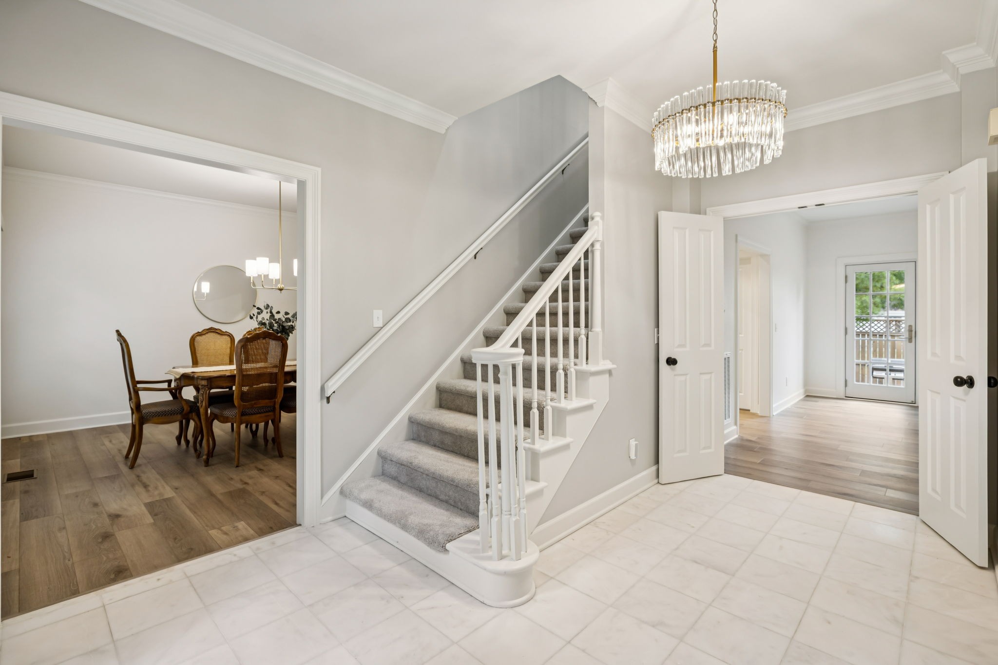 1628 Forrest Crossing Blvd