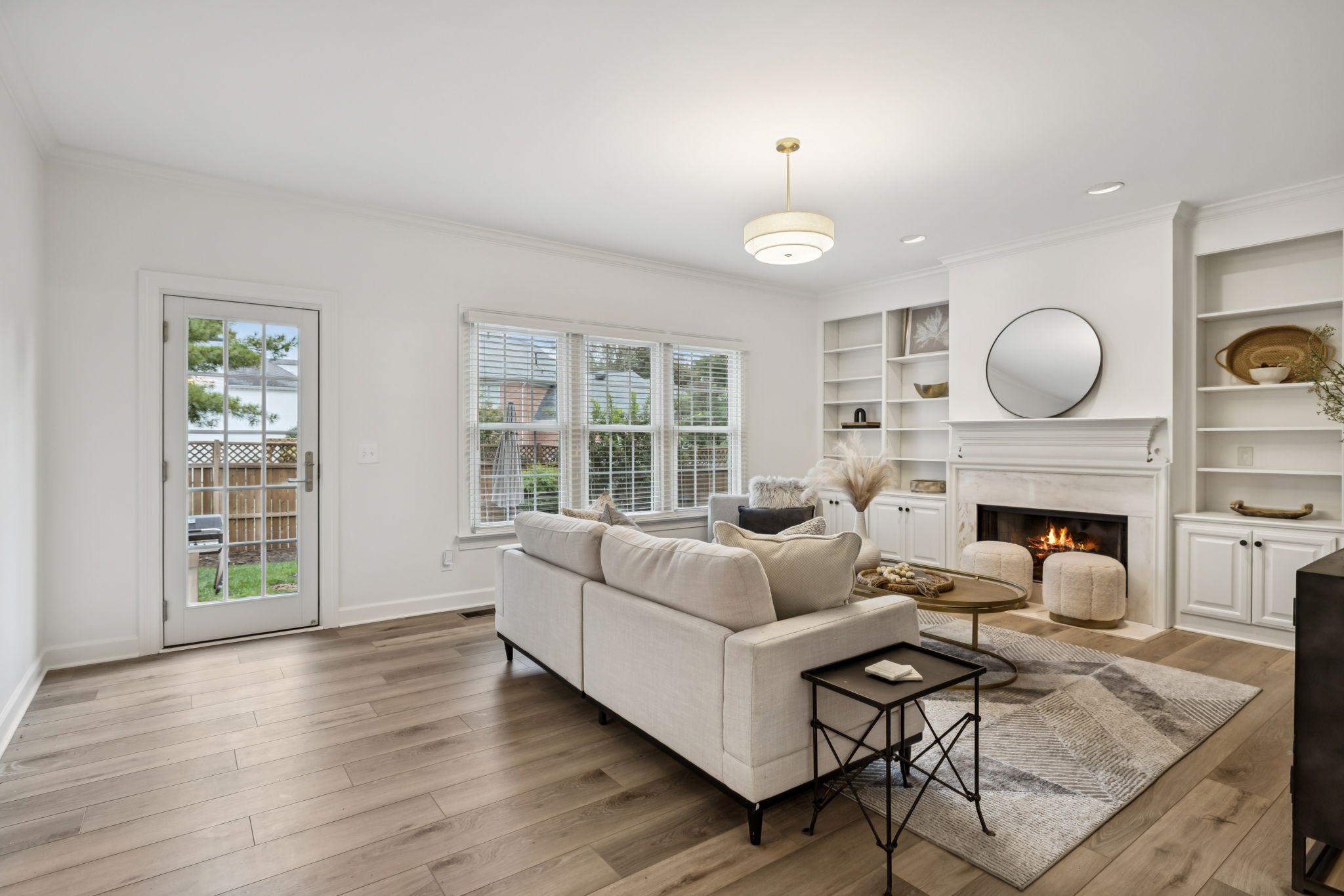 1628 Forrest Crossing Blvd