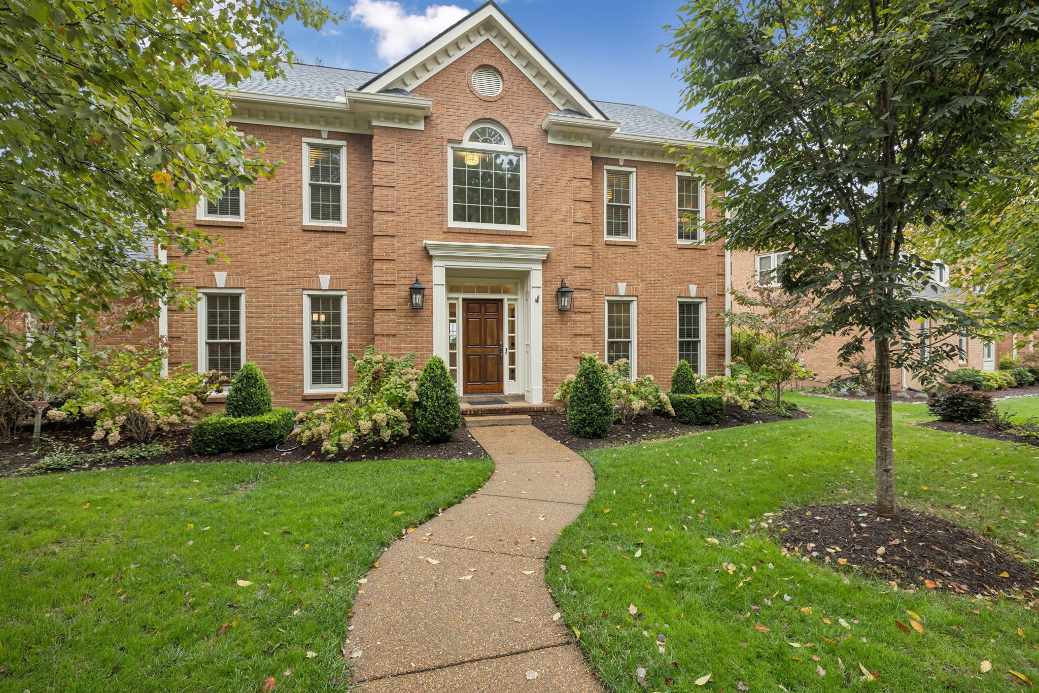 1628 Forrest Crossing Blvd