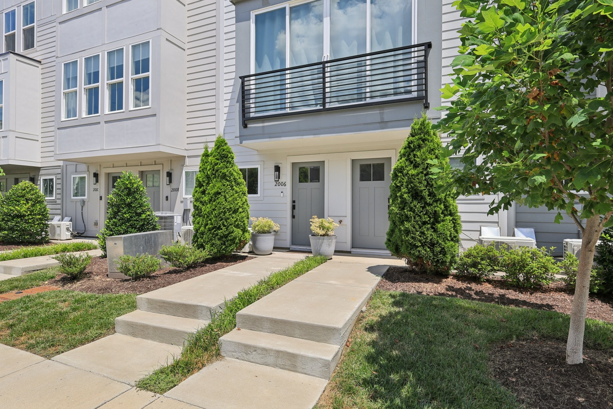 2006 Edison Park Ln