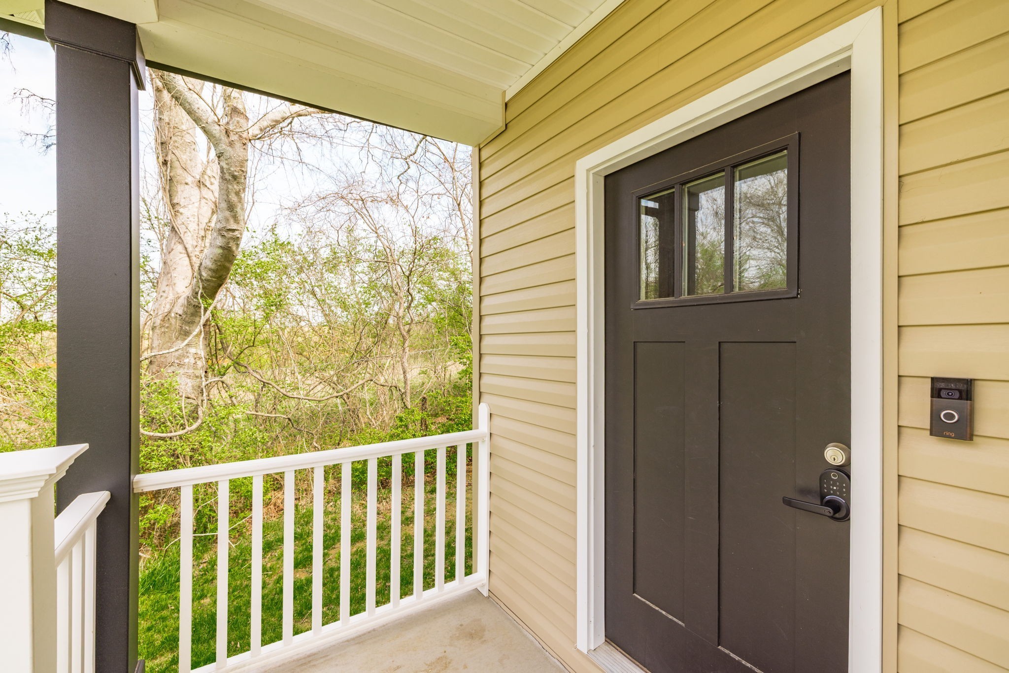 618 Tulip Cir