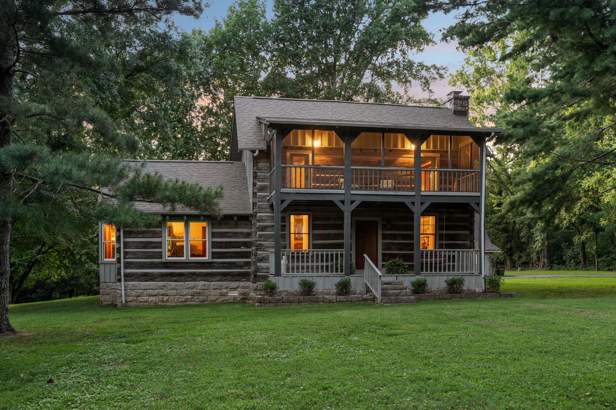 6633 Pinkston Rd