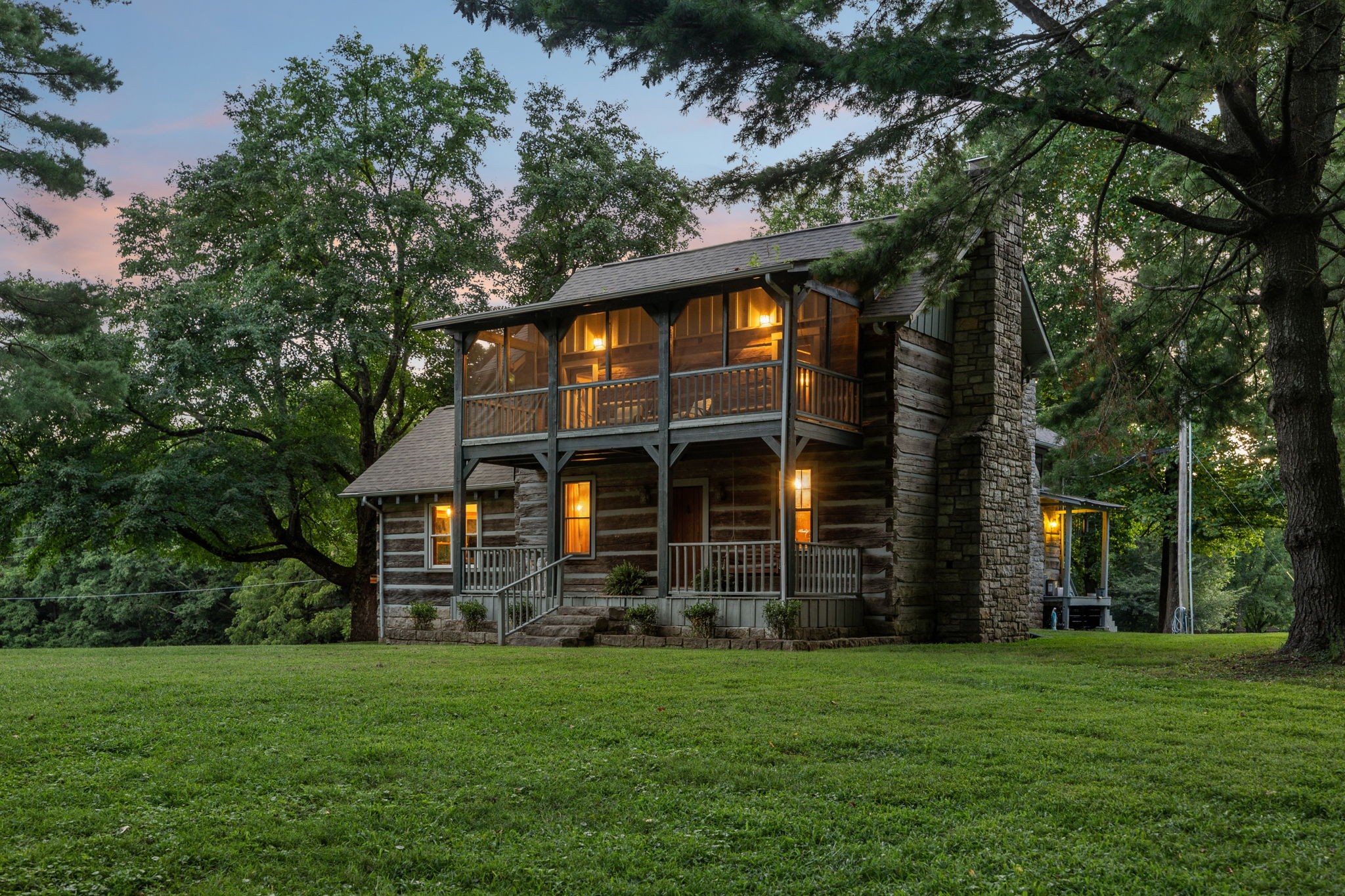6633 Pinkston Rd