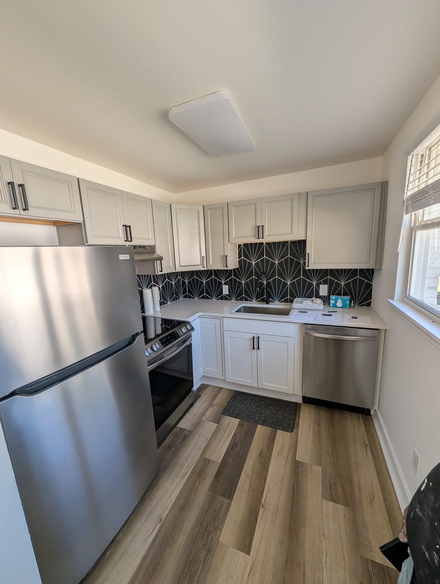 2.0-bed rental at 307 Lovell St A