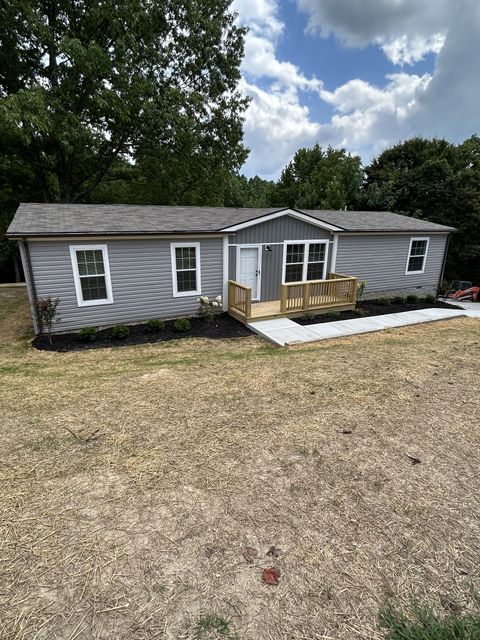 429 Marlin Ln Westmoreland TN 37186